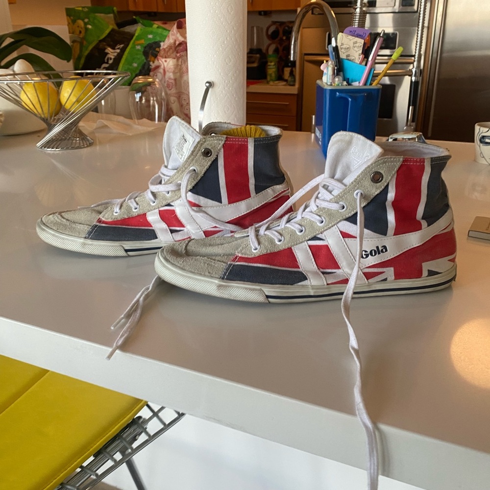 Gola high tops from London.mens size 9 or woman’s 11. Unique pattern.